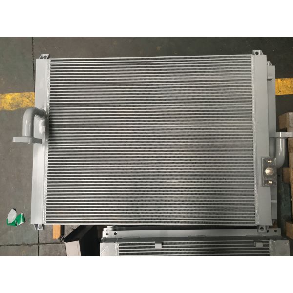 Marine Industry Grade Closed Type Water Cooling System With 10-90 KW Heat Dissipation