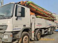 2015 Zoomlion Pompes à béton d'occasion 56 mètres remis à neuf