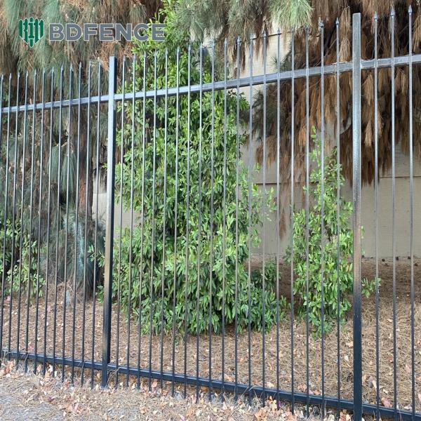 Side Tubular Steel Fence Space-Saving