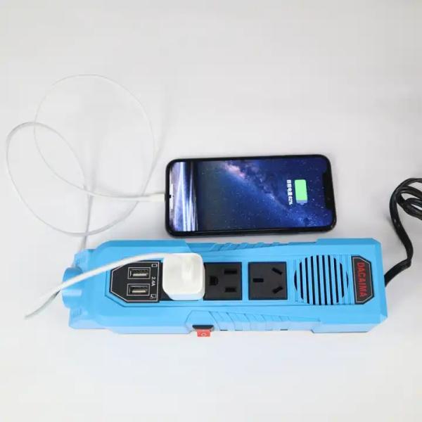 Smart Car Inverter 200W Car Quick Charger With 3 In 1 Retractable Cables Car Charger Cell Phone Charger With Led Display