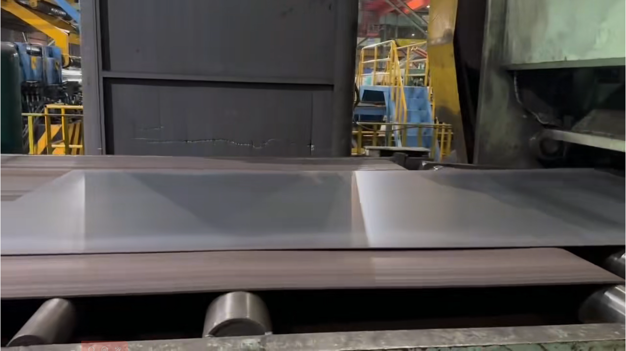 Hot Rolled Carbon Steel Coil (HRC) | ASTM A36 & Q235B Factory