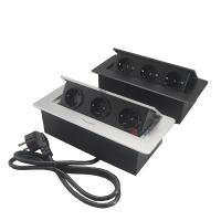 le Cubby de câble de 16A 240V sautent la prise de courant de Tableau de prise