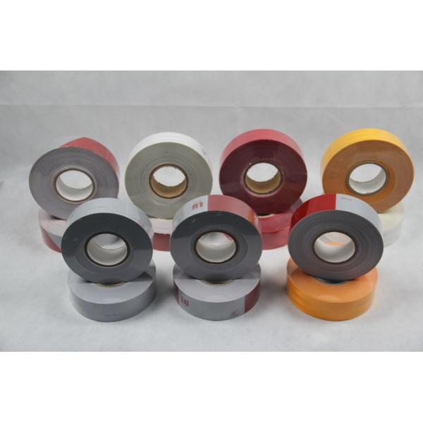 Excellent Weather Resistance High Intensity Grade Reflective Sheeting For Traffic Signs