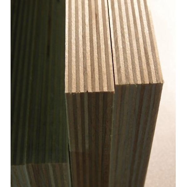 Outdoor Red Hardwood Faced Plywood Flat Smooth Surface High Compressive Strength