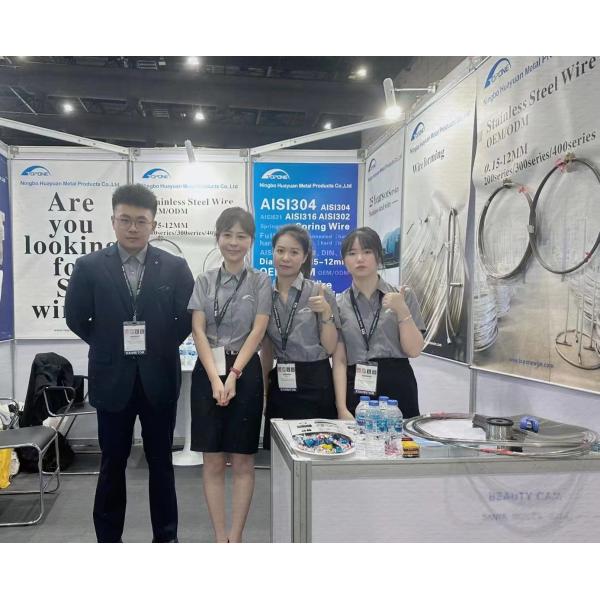 Fil d'acier inoxydable standard ASTM DIN JIS avec une surface recouverte de savon brillant