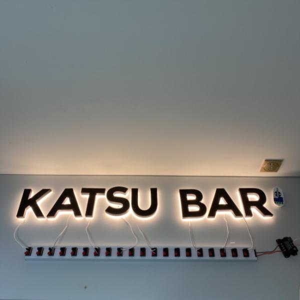 Черные знаки логотипа нержавеющей стали Signage HIGHSPAN покрытия 3D подсвеченные