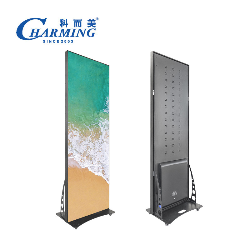 Scalable LED Video Wall Display with quick setup capabilities and performance for transportation hubs and shopping malls