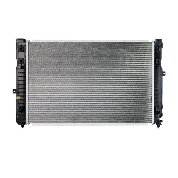 Diseño de piezas de repuesto de automóviles Sistema de refrigeración de radiador para AUDI A4 A6 VW passat 8D0121251BB