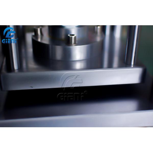 настольная косметическая машина прессы порошка машины завалки AC220V порошка 0.6kw 1P косметическая