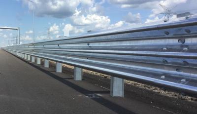 EN1317  Corrugated Highway Guardrail System ISO1461 Zinc Coating High Strength Steel