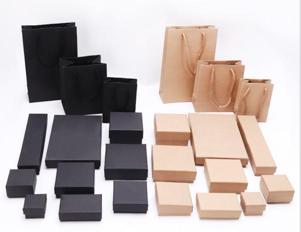 Customized Christmas Paper Gift Boxes , Christmas Packing Boxes OEM / ODM