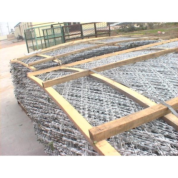 Silver Galvanized Welded 3.2mm Razor Wire Mesh 75x150mm Opening