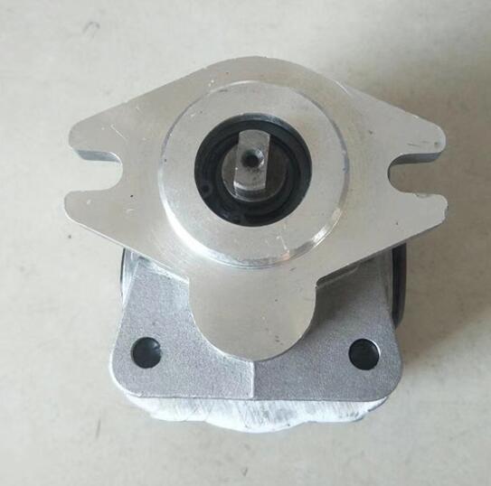CAT312B  Pilot pump/Gear pump of excavator  Hydraulic piston pump parts/replacement parts