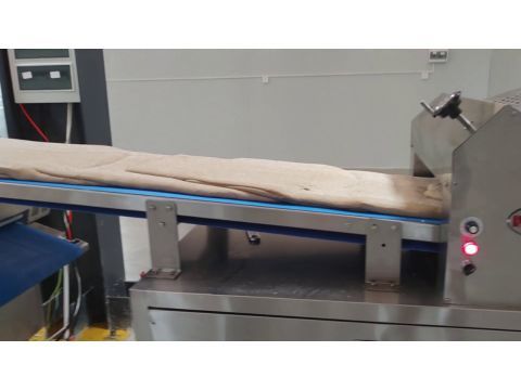 Turnkey Industrial Sandwich Bread Line Featuring Whole Grain Flake Topping System
