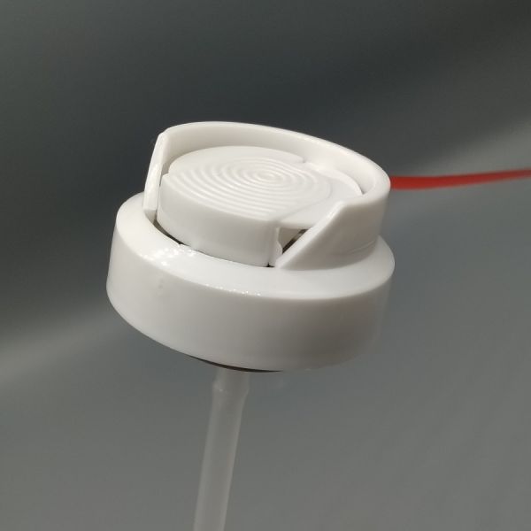 Premium Universal Carburetor Cleaner Valve for Small Engine Maintenance with Enhanced Flow Design and Corrosion Resistance