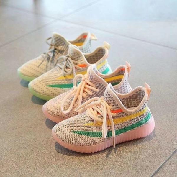 Soft Breathable Kids Flyknit Sports Shoes 25-36 size outdoor hiking running shoes