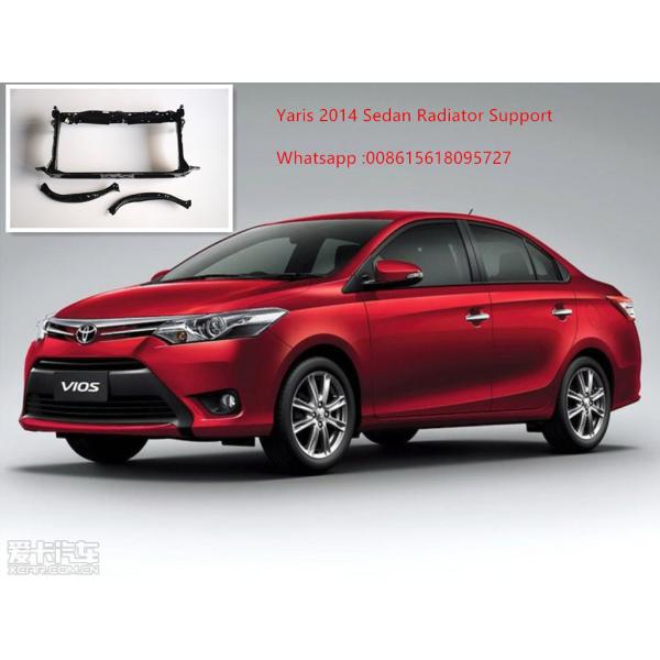 Popular Car Body Panel Auto Radiator For Toyota Yaris 2014 Sedan , Black Prime Coating