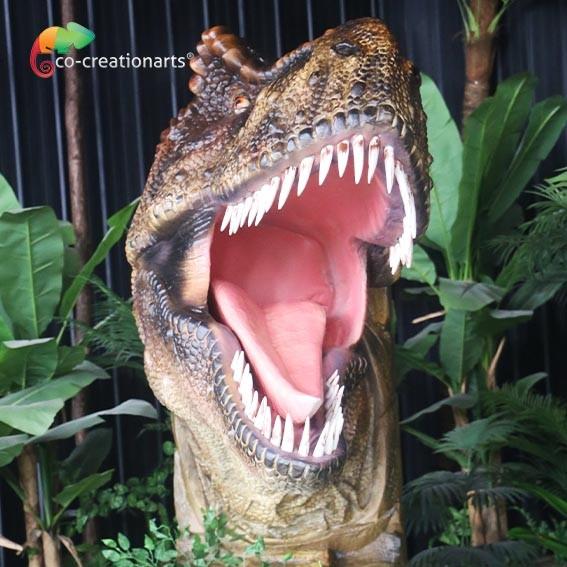 実物大のジュラ紀の世界Animatronic T Rexの頭部の恐竜の赤外線センサー制御