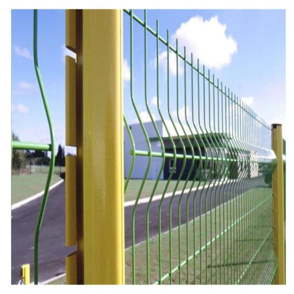 Decorative Powder Coated 3D Triangular Bending Wire Mesh Fence for Garden Privacy