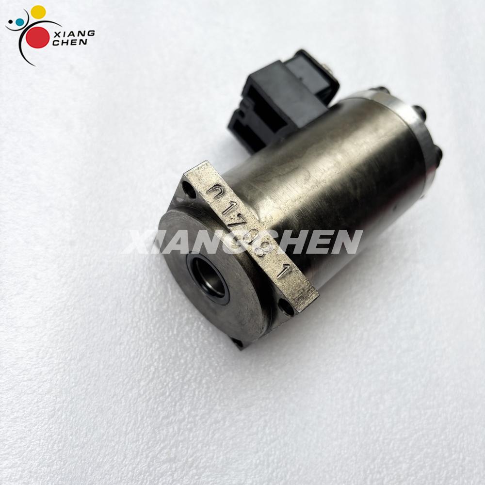 EM Original Used Solenoid Valve 017084 & 017081 for Polar115 Guillotine Machinery Water Based Ink Spare Parts