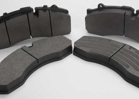 60000Km Hydraulic Semi-Metallic Brake Pads For DAF Truck And Yutong Bus