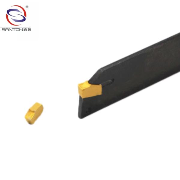 O carboneto do CNC da série 93 HRA de MGMN introduz o torno do metal K05 que corta inserções