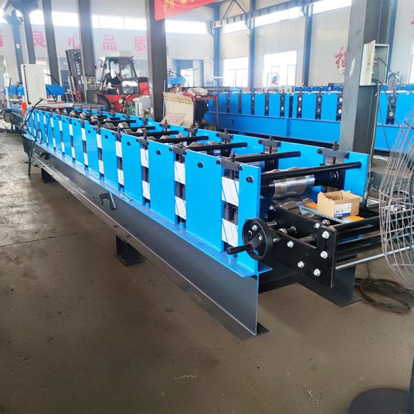 380V 50Hz 3phases 15 Stations High Grade 45# Steel Ridge Cap Roll Forming Machine with Roof Ridge Cap Machine