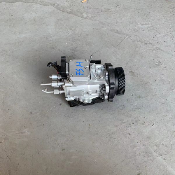 New Arrival Isuzu Diesel 4HK1 4KH1T Fuel Pump Used for Sale