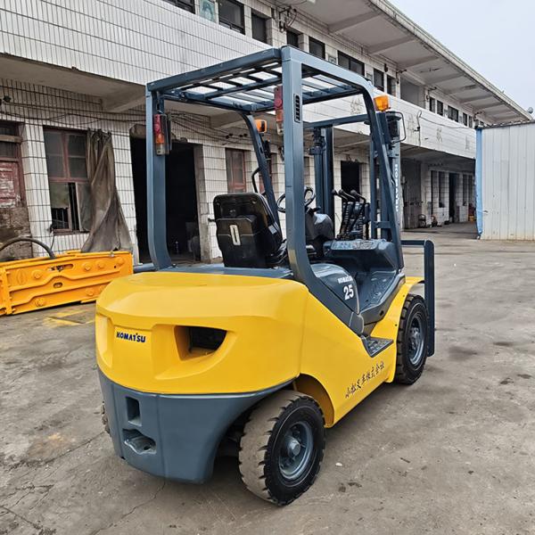 2.5T Used Forklift 3T Diesel Forklift For Retail Industries Diesel Engine Source