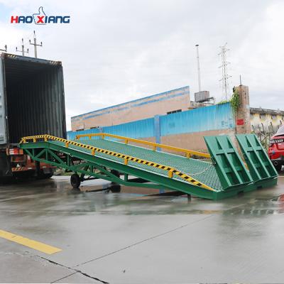 Rampe mobile de 15 tonnes pour le quai d'entrepôt Rampe de chargement de camions portables