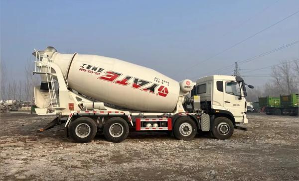 Mixer Truck Sinotruk Heavy Duty HOWO 12m3 6X4 Construção Coment Concreto