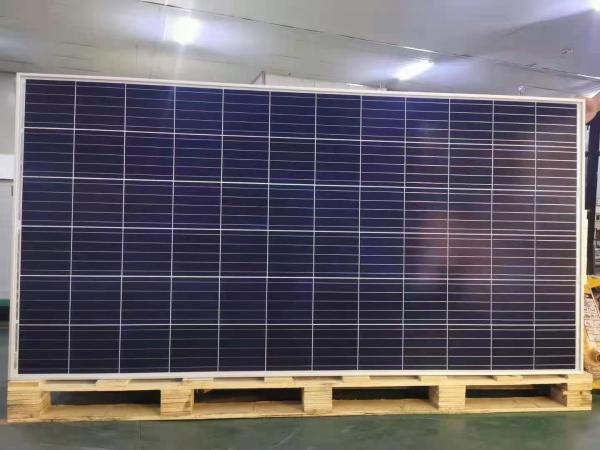330W 335W 340W Polycrystalline Solar Module 24 Volt 1956×992×35mm