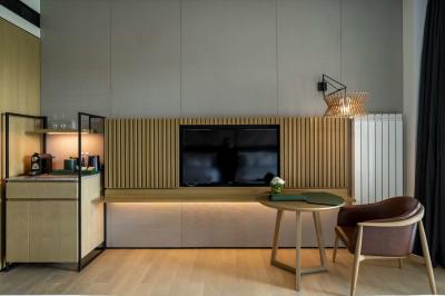 Instalação de móveis de apartamento de estilo resort resistente ao desgaste Sofá e cadeiras personalizados