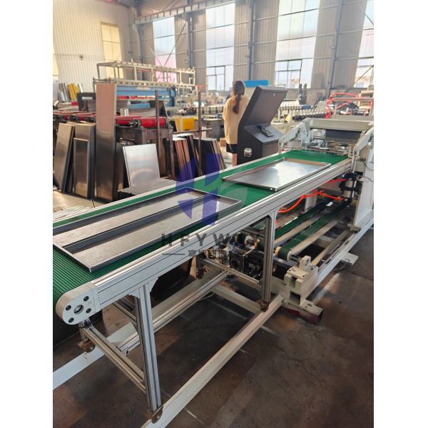 High Precision 14 Row Molding Shelf Panel Roll Forming Machine For Efficient Rack Production