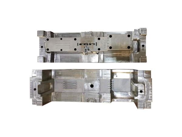 DME 73H8 Medical Plastic Injection Molding For Hospital Ventilator