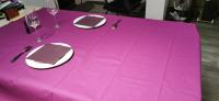 Polpa de madeira luxuosa do Virgin da toalha de mesa de 2ply 47gsm-51gsm Airlaid