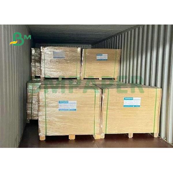 сторона белизны 2 доски 1.2mm 1.5mm 1.8mm Claycoated 950 x 1300mm для коробки подарка