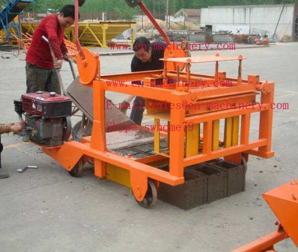 Cheapest Hollow Cement Block Making Machine 4-45 Small Concrete Brick Making Machine