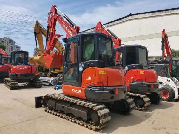KX165 Mini Kubota Excavator 6 Ton for Easy and Comfortable Operation on Site