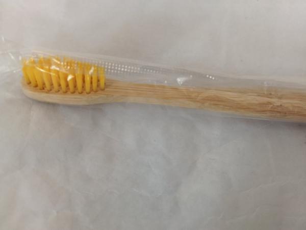Cleaning Toothbrush Bamboo Handle Hotel Homestay Easy to Carry Teeth Cleaning Tool Yellow Plastic Bag Toothbrush