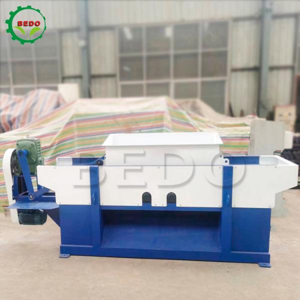 3300x1100x1600mm Wood Shavings Machine 7.5kw Carbon Steel for Animal Bedding