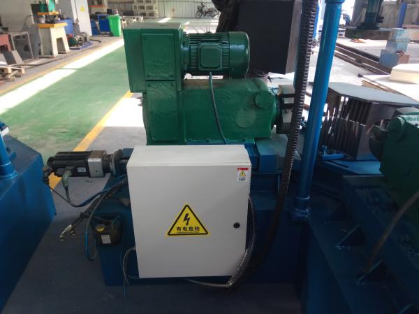 A alta velocidade de chanfradura da máquina do encaixe de tubulação com dobro dirige Eco amigável