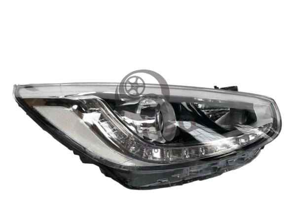 Hyundai 92102-1R520 Right Headlight OEM Replacement