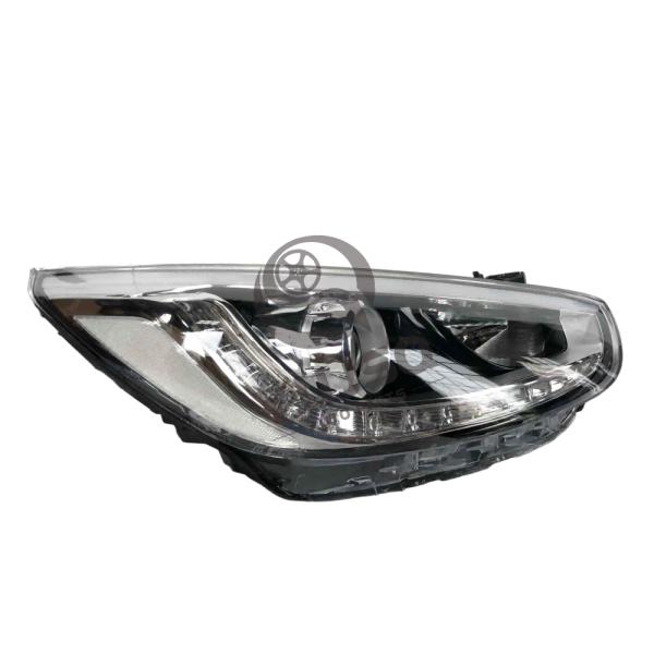 Hyundai 92102-1R520 Right Headlight OEM Replacement