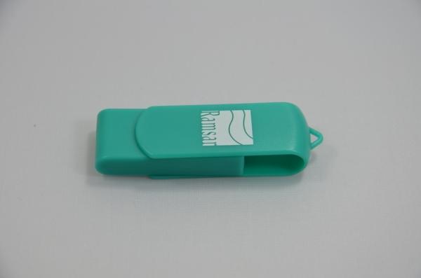 Hot sale swivel plastic usb drive 8gb&16gb memory stick usb