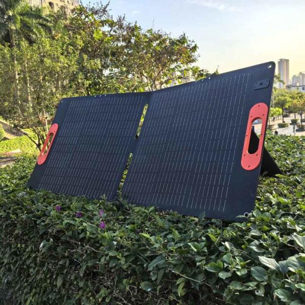 2-Fold ETFE Solar Panel Charger With IP65 Waterproof And Custom Color Compatible With Most USB Devices