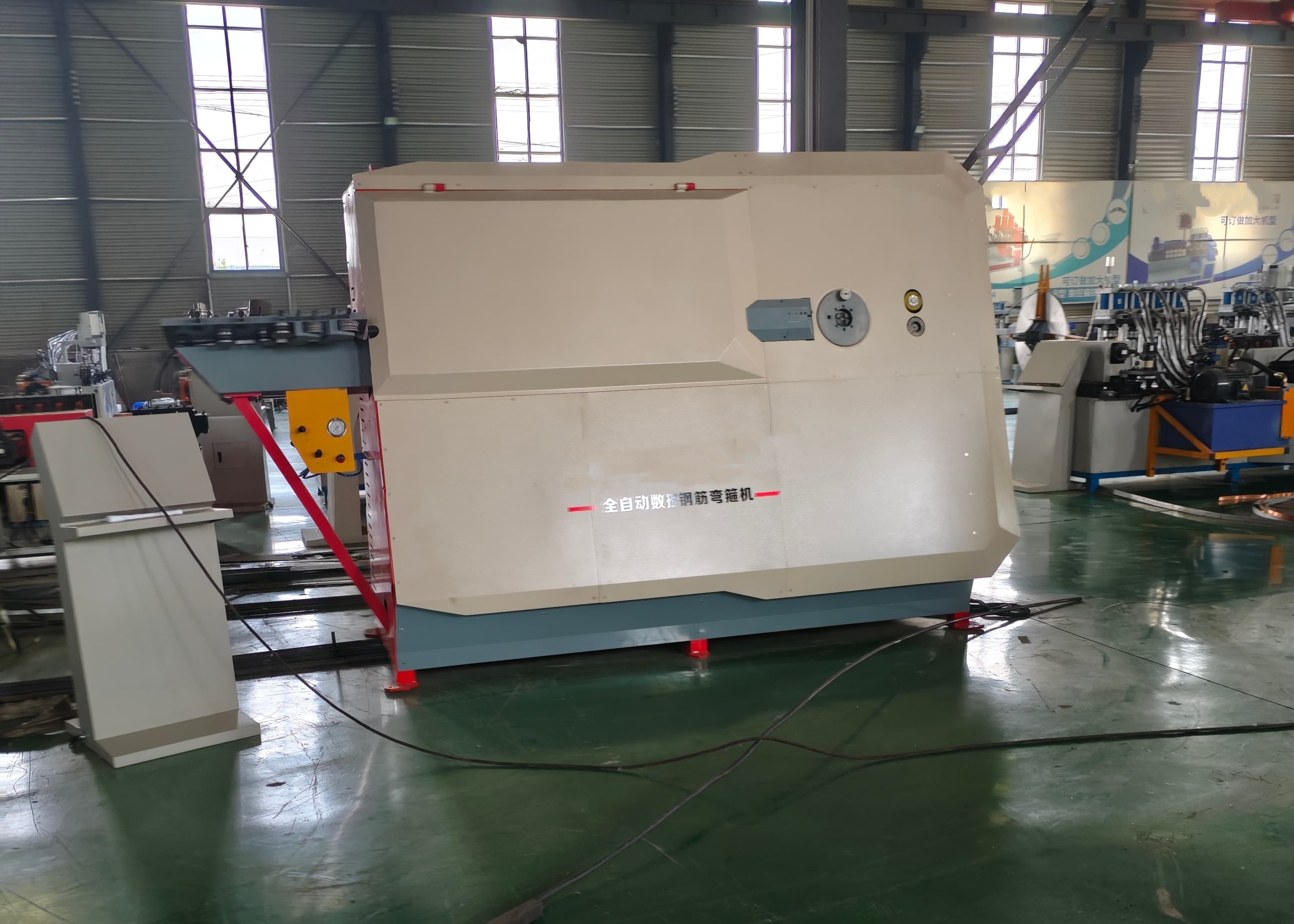 Flat-Bar Clamping Band Machine With Intuitive CNC Interface And Versatile Control Functions
