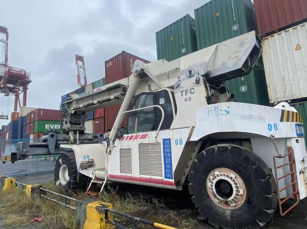 2001 Model Second Hand Reach Stacker Container Handler Terex TFC 45 Customization