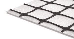 Anti Cracking Composite Geogrid Mesh Bitumen Coating For Soft Soil Reinforcement