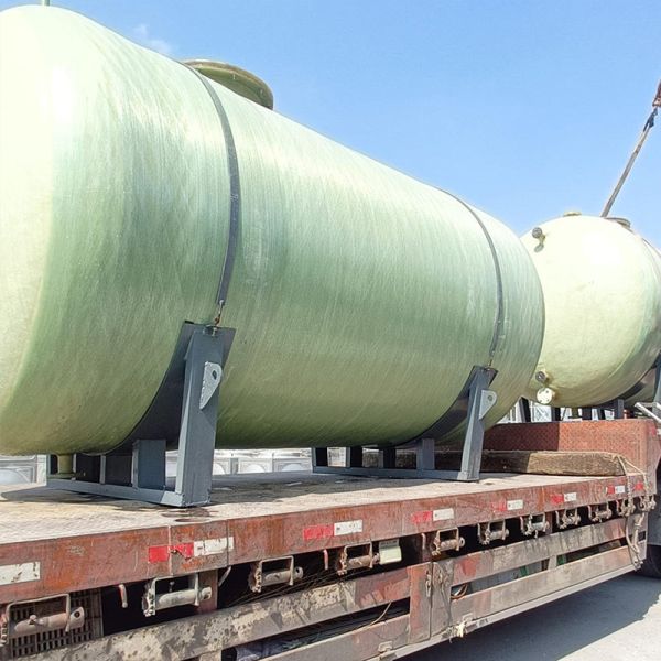 Transport Horizontal FRP Tank Low Center Gravity For Rollover Protection Fiberglass Tank Price